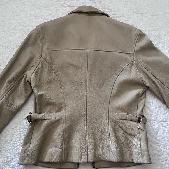 Guess Women's Tan‎ Leather Jacket - Picture 7 of 7